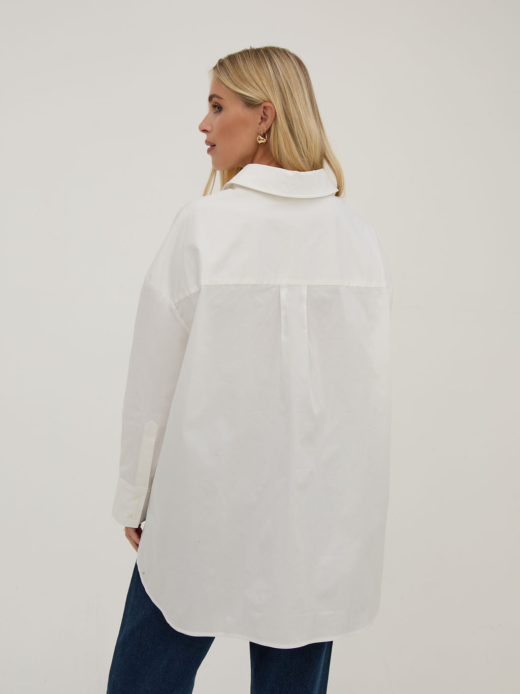 Scarlett Ultimate White Shirt
