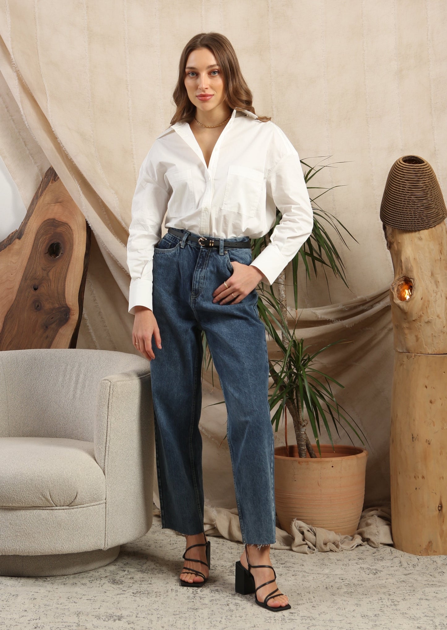 Relaxed Tapered Mom Jeans